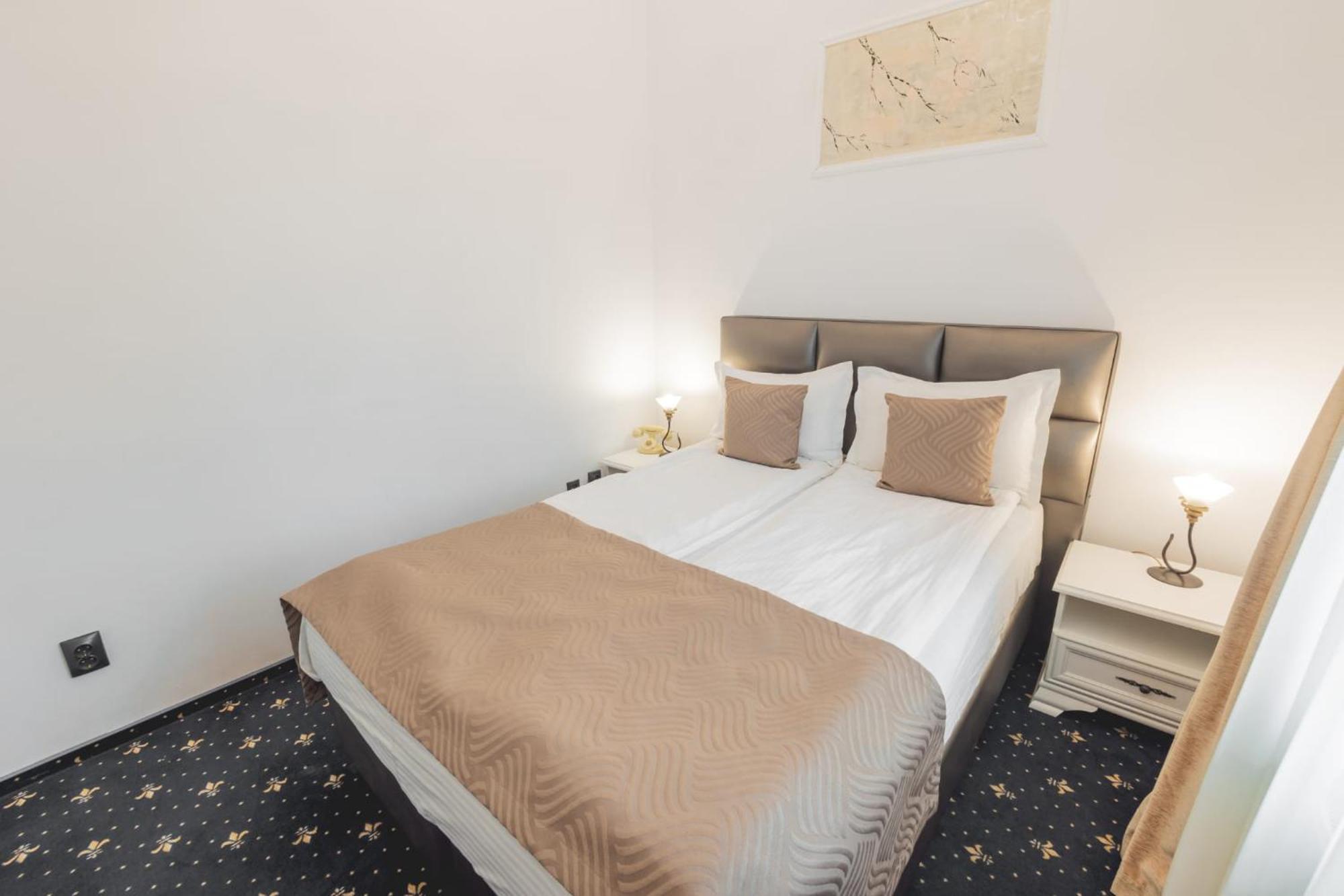 Hotel Carol - Ватра Дорней Екстериор снимка